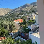 Pinotsi 3*