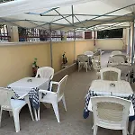 Pinotsi Πανσιόν Σύμη