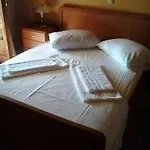 Πανσιόν Pinotsi Σύμη