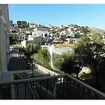 Pinotsi Πανσιόν