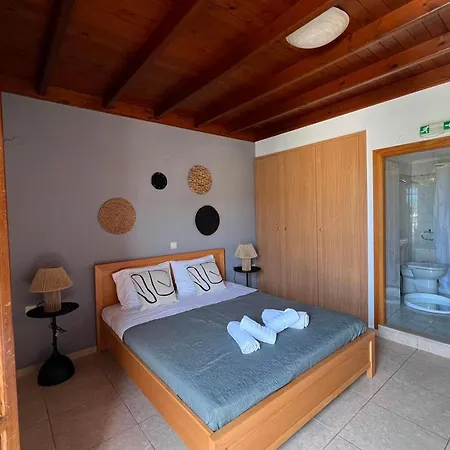 Pinotsi Rooms Village Symi Penzion