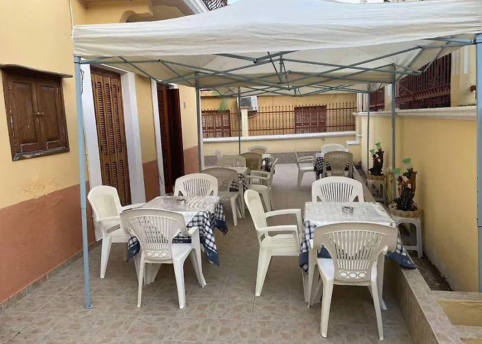 Pinotsi ゲストハウス