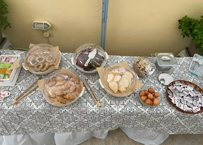 Pinotsi Vendégház Szími